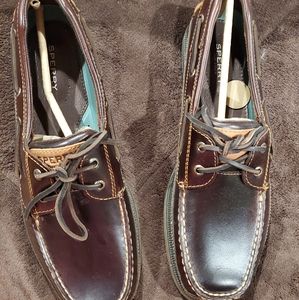 Brand new men's Sperry loafers
